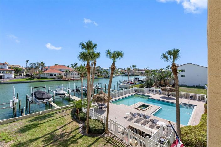 Image No.3-2 Bed Property for sale