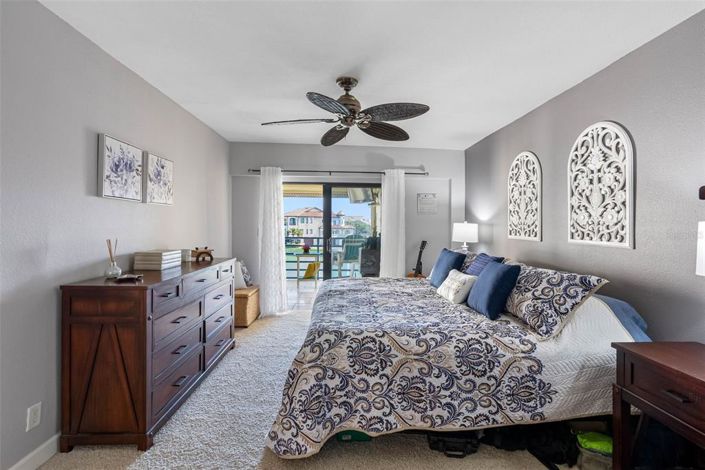 Image No.39-2 Bed Property for sale