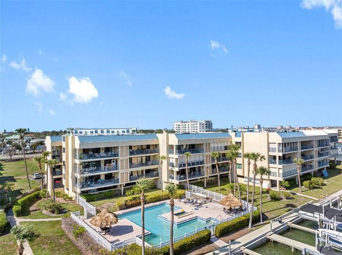 Image No.54-2 Bed Property for sale