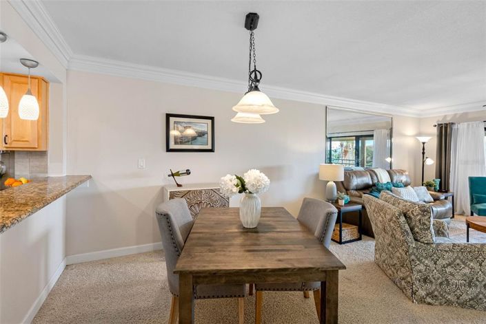 Image No.8-2 Bed Property for sale