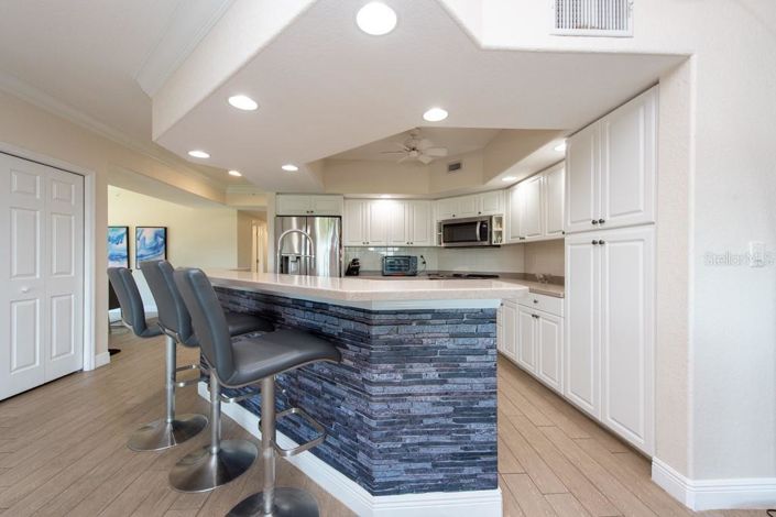 Image No.19-3 Bed Property for sale