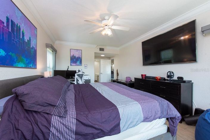 Image No.29-3 Bed Property for sale