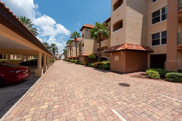 Image No.9-3 Bed Property for sale