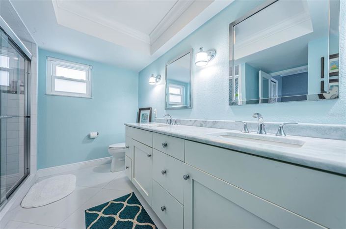 Image No.24-2 Bed Property for sale