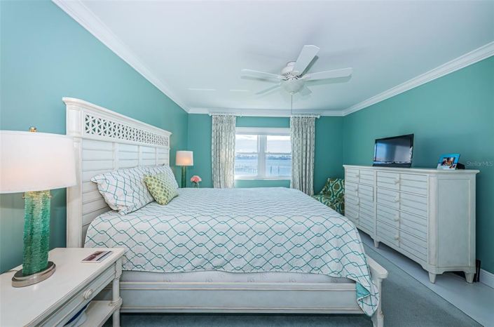 Image No.29-2 Bed Property for sale