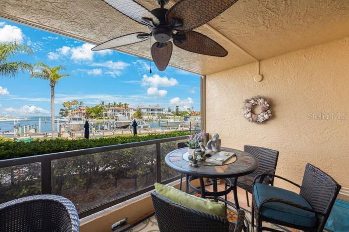 Image No.33-2 Bed Property for sale