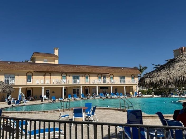 Image No.44-2 Bed Property for sale