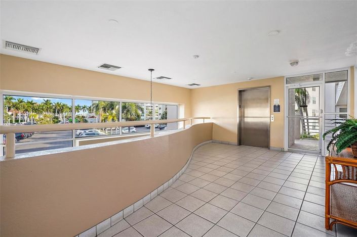 Image No.28-2 Bed Property for sale