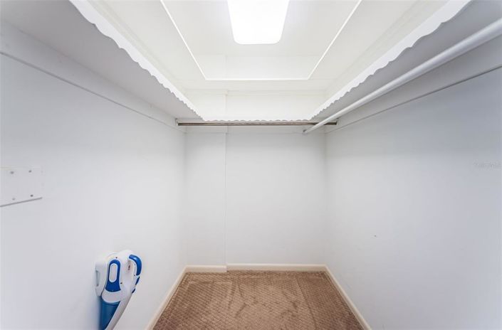 Image No.29-2 Bed Property for sale