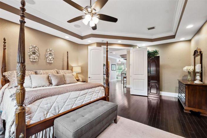 Image No.37-4 Bed Property for sale