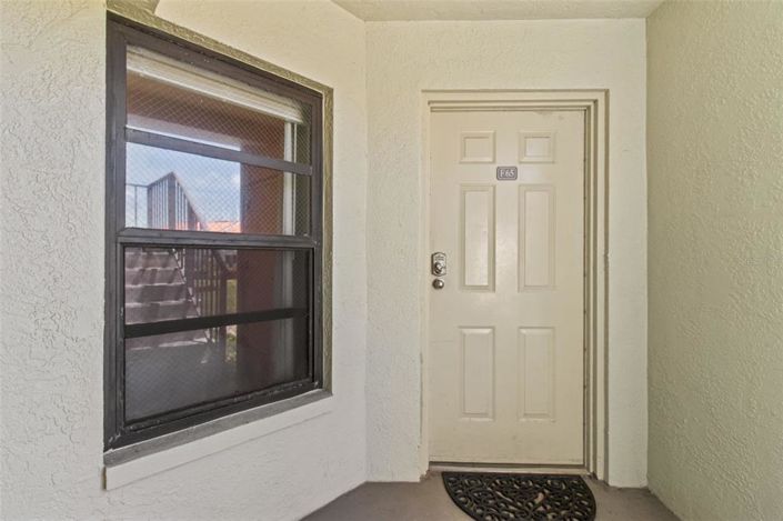 Image No.20-2 Bed Property for sale