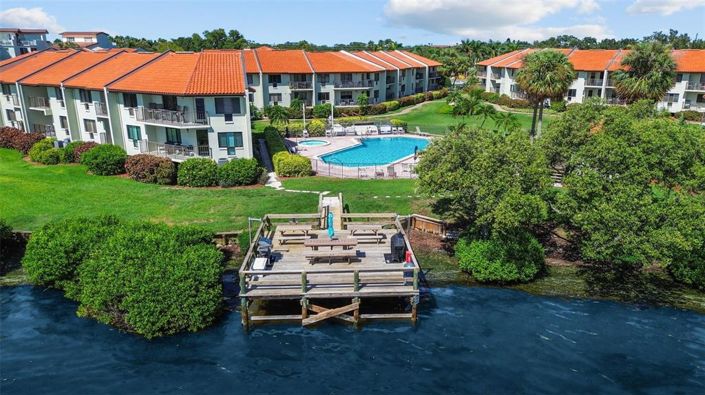 Image No.8-2 Bed Property for sale