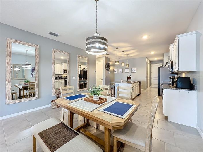 Image No.10-2 Bed Property for sale