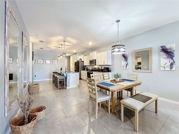 Image No.11-2 Bed Property for sale