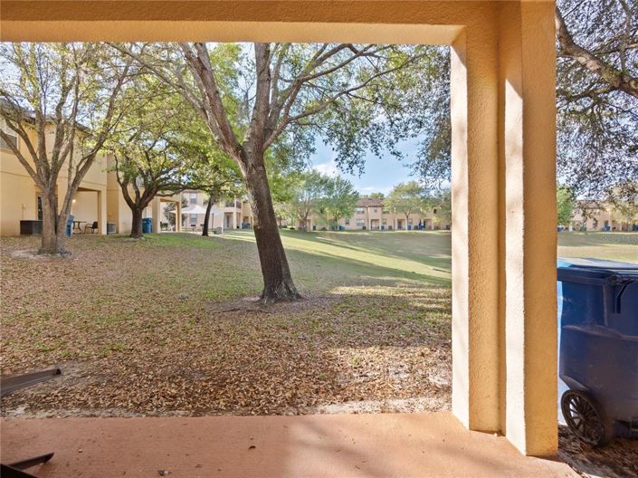 Image No.23-4 Bed Townhouse for sale