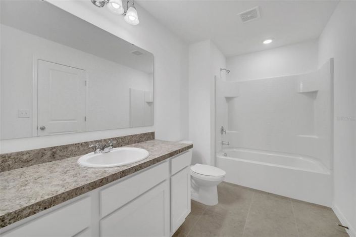 Image No.15-3 Bed Townhouse for sale