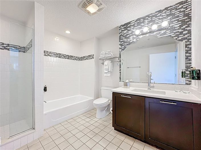 Image No.18-2 Bed Property for sale