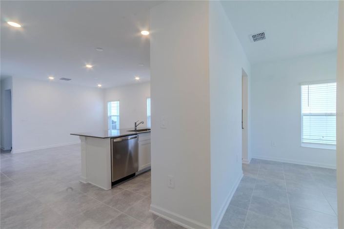 Image No.6-3 Bed Property for sale