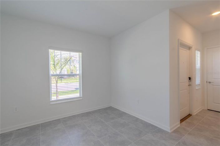 Image No.8-3 Bed Property for sale