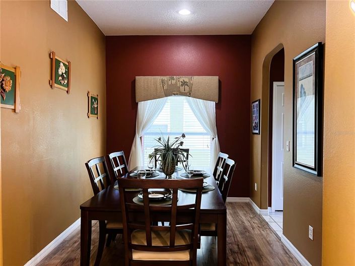 Image No.7-7 Bed Property for sale