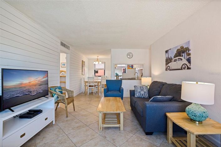 Image No.6-2 Bed Property for sale