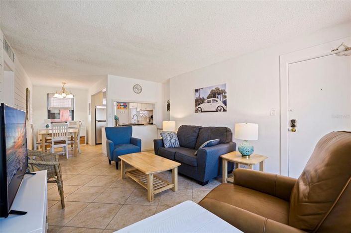 Image No.7-2 Bed Property for sale