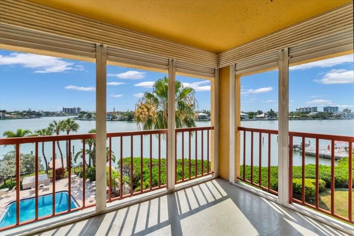 Image No.1-2 Bed Property for sale