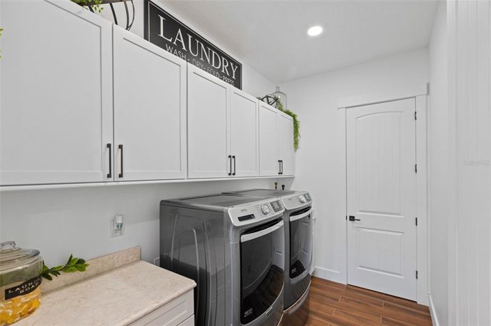 Image No.14-5 Bed Property for sale