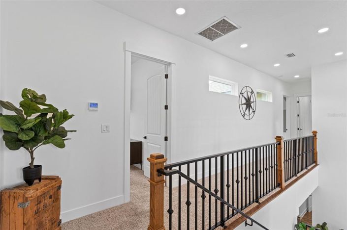 Image No.19-5 Bed Property for sale