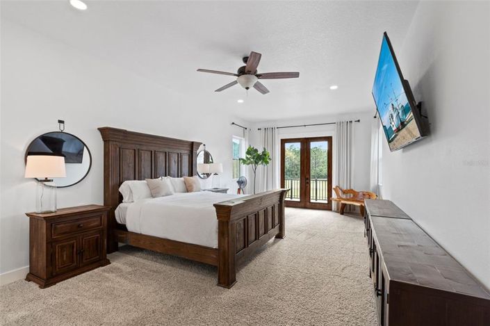 Image No.25-5 Bed Property for sale