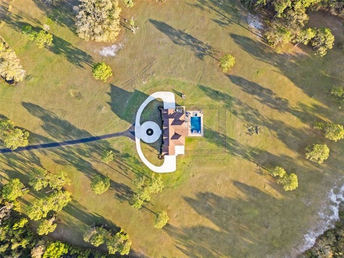 Image No.42-5 Bed Property for sale