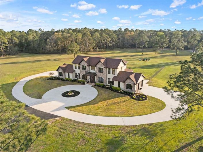 Image No.43-5 Bed Property for sale