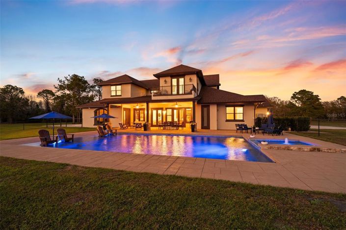 Image No.45-5 Bed Property for sale