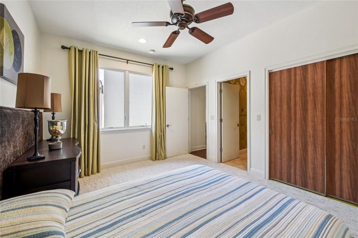 Image No.24-4 Bed Property for sale