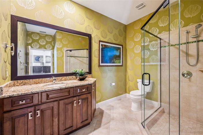 Image No.25-4 Bed Property for sale