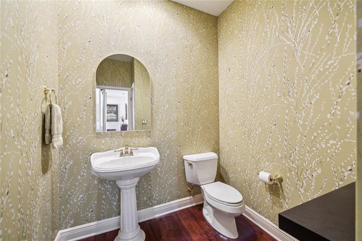 Image No.29-4 Bed Property for sale