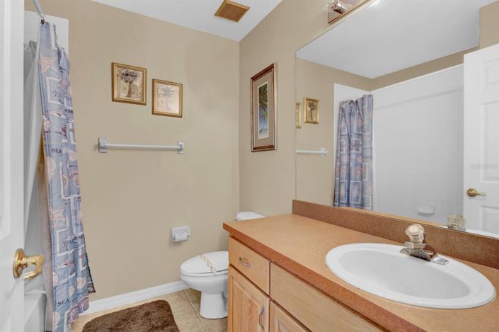 Image No.17-5 Bed Property for sale