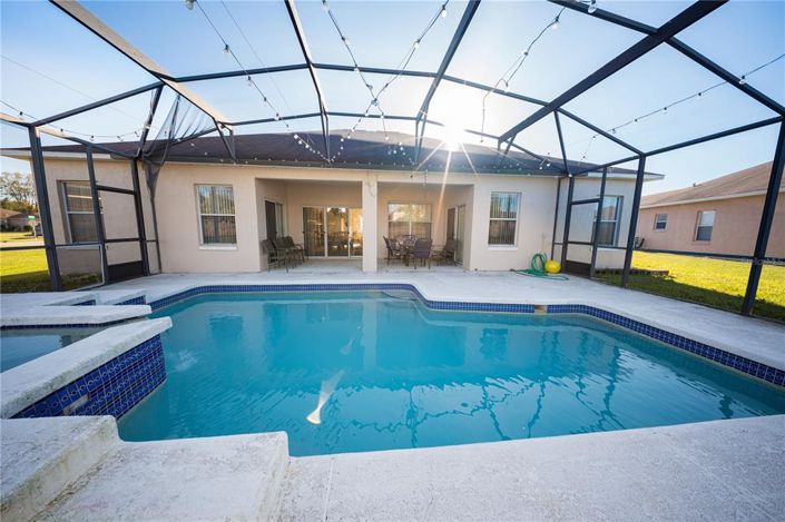 Image No.23-4 Bed Property for sale