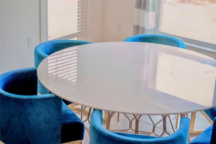 Image No.24-4 Bed Property for sale