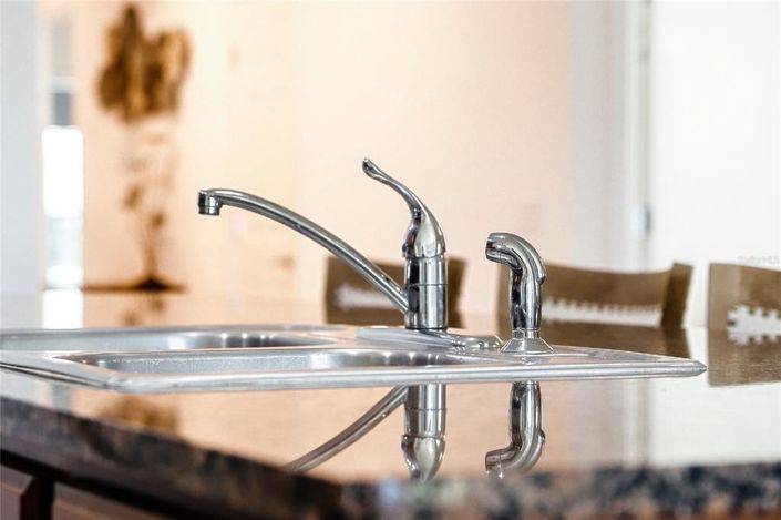 Image No.33-4 Bed Property for sale