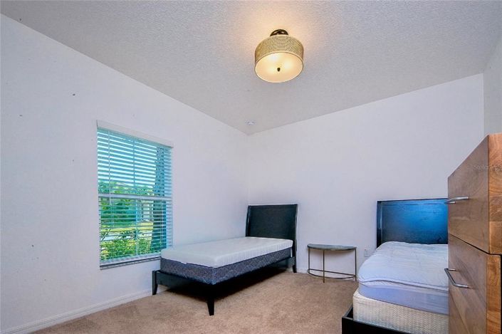 Image No.7-4 Bed Property for sale