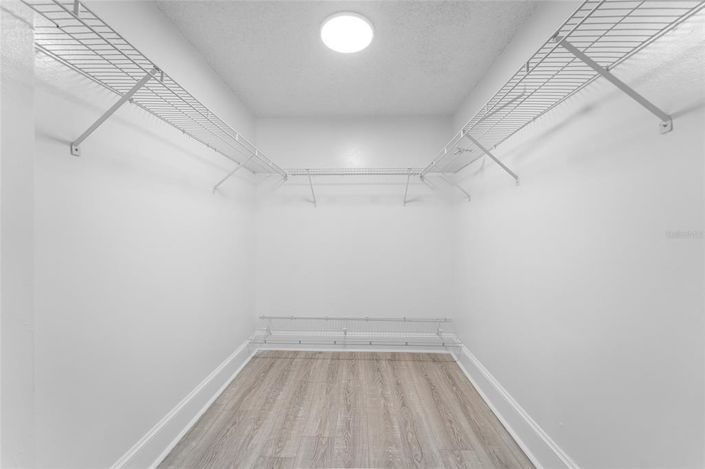 Image No.26-2 Bed Property for sale