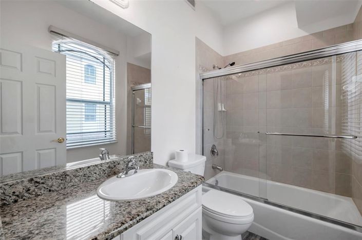 Image No.21-3 Bed Property for sale