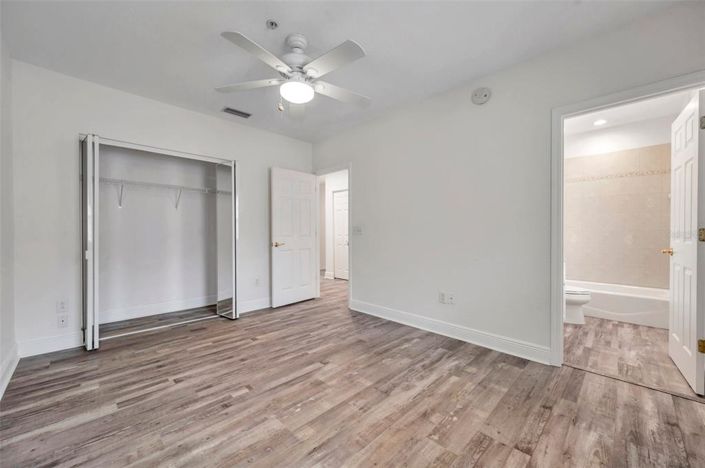 Image No.27-3 Bed Property for sale