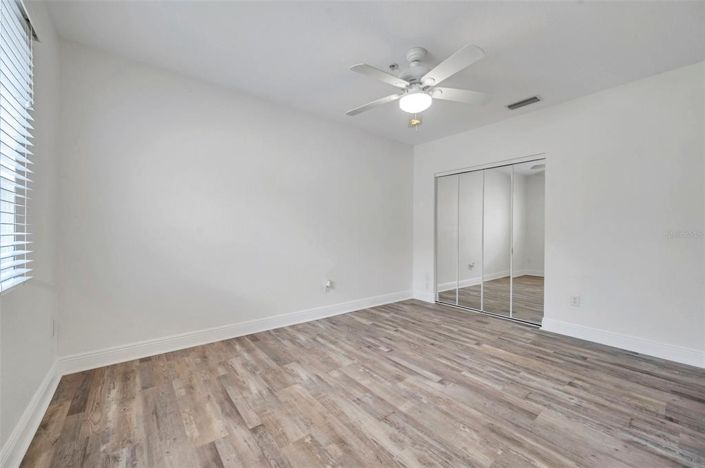 Image No.28-3 Bed Property for sale