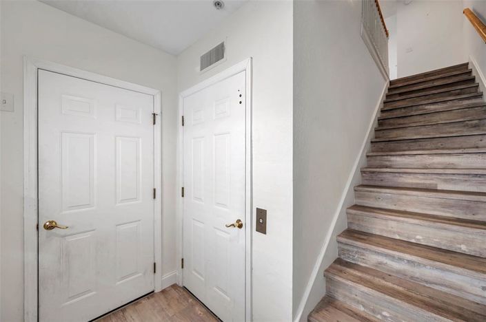 Image No.3-3 Bed Property for sale