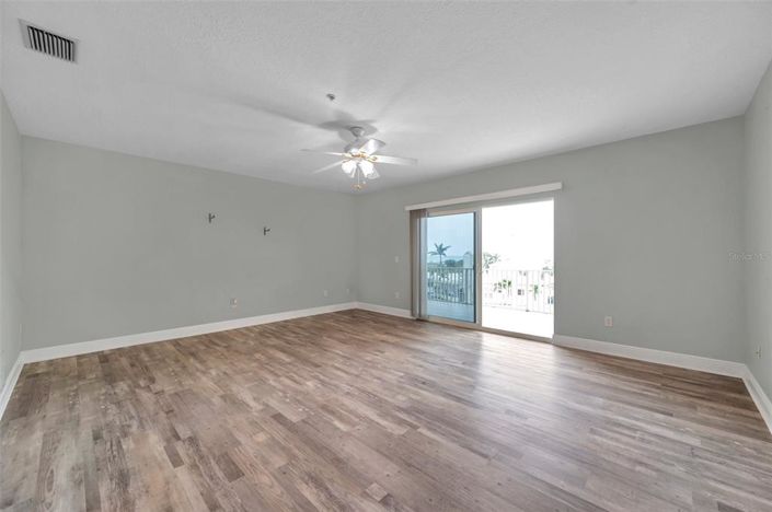 Image No.31-3 Bed Property for sale