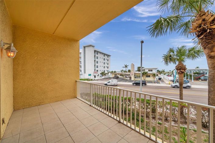 Image No.41-3 Bed Property for sale