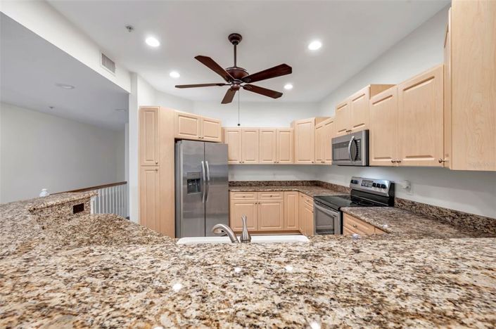 Image No.5-3 Bed Property for sale