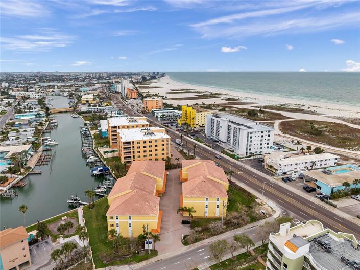 Image No.50-3 Bed Property for sale